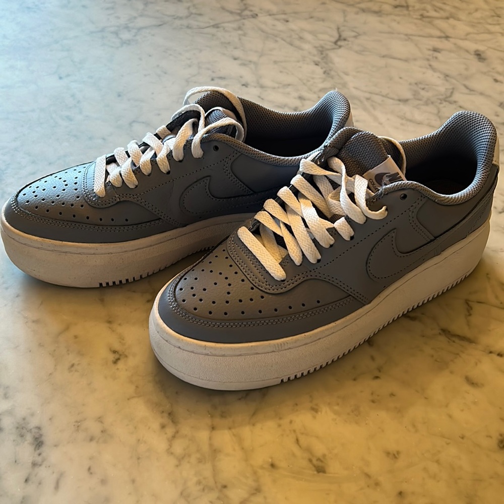 Like new, super cute, light blue platform Air Force 1